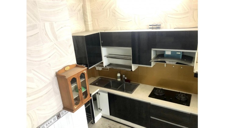 HẺM XE TẢI - 3 TẦNG - NGAY LÔ TƯ - LIÊN KHU 2-10 - 73M2 - SHR GIÁ 5.2 TỶ TL